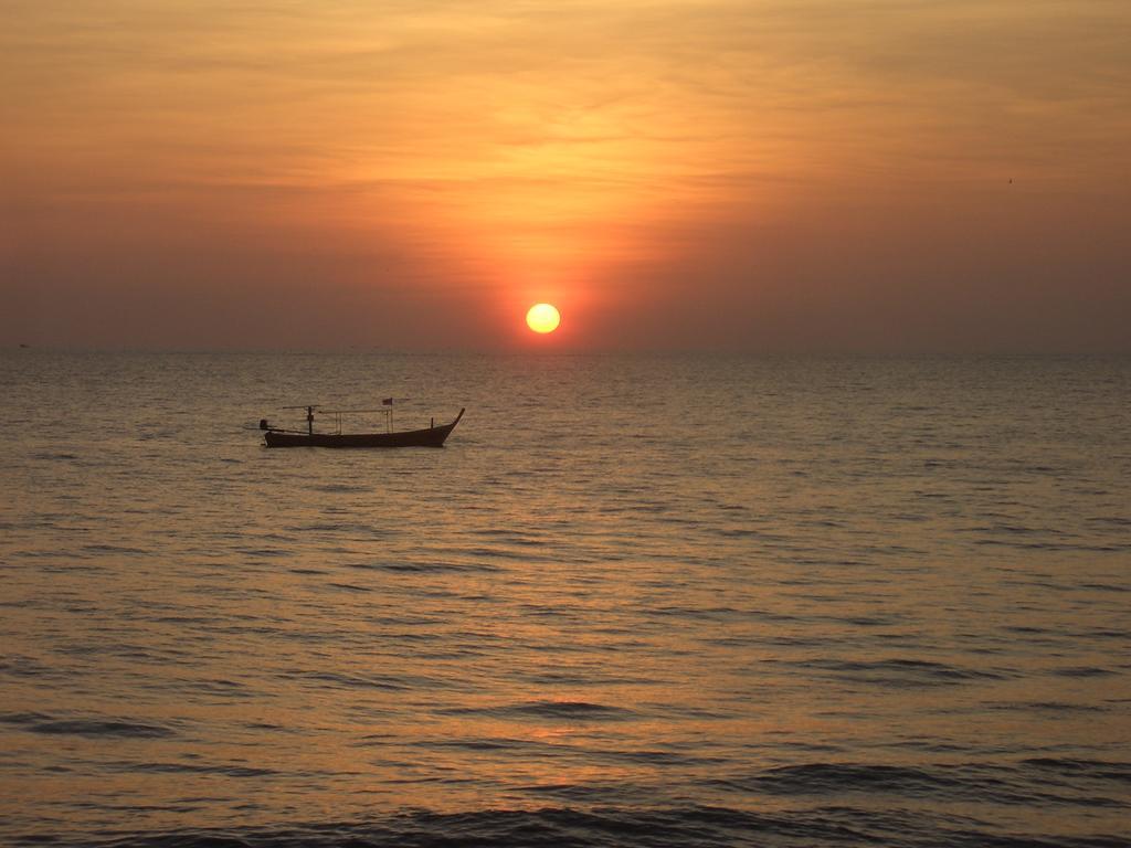 Thai Life Guesthouse Khaolak Khao Lak Exteriör bild